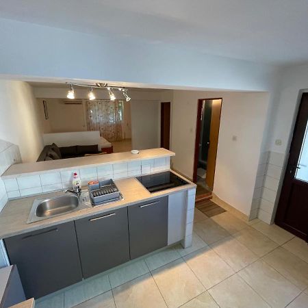 Apartment Victoria Stara Baška Zewnętrze zdjęcie