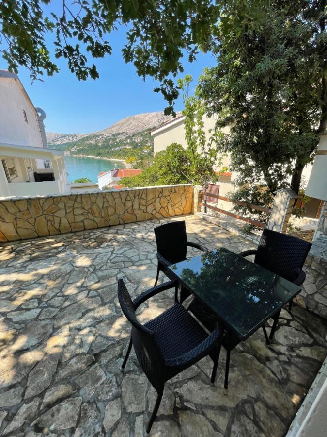 Apartment Victoria Stara Baška Zewnętrze zdjęcie