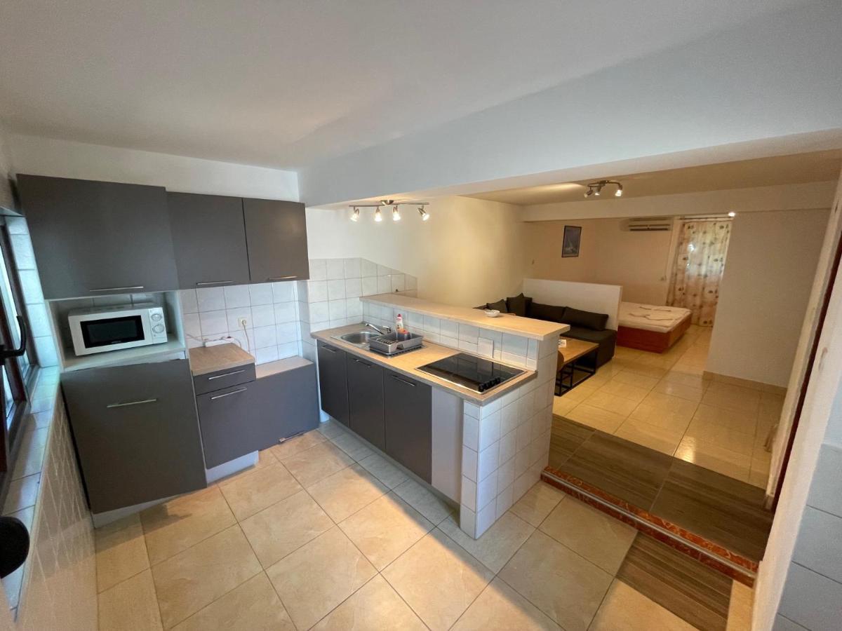 Apartment Victoria Stara Baška Zewnętrze zdjęcie
