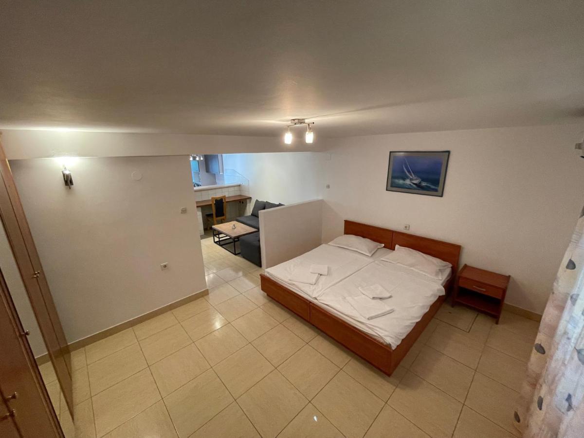 Apartment Victoria Stara Baška Zewnętrze zdjęcie
